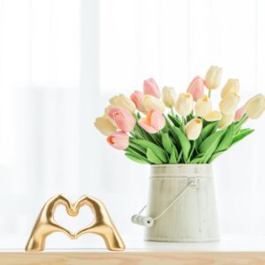 Small Heart Hands Sculpture Decor